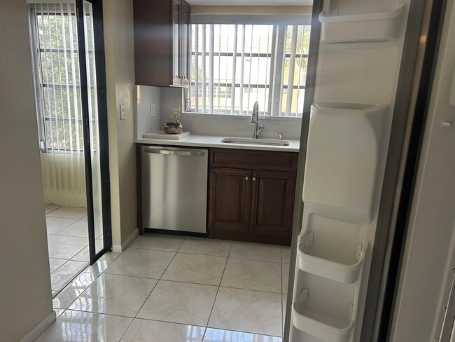 Photo - 2451 NW 41st Ave Unit 307