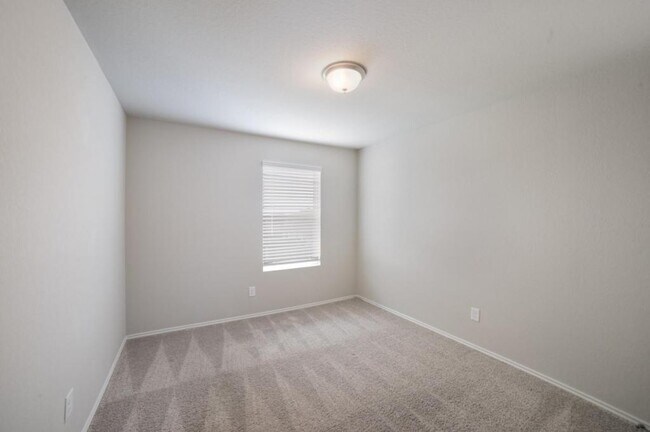 Photo - 3223 Andromeda Way