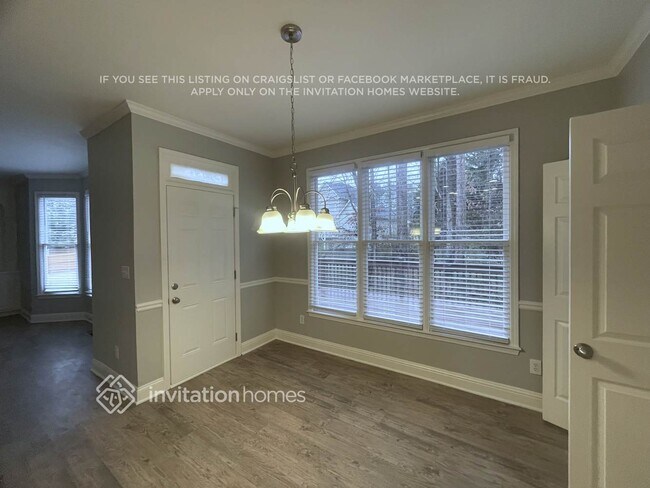 Photo - 3193 Creek Trace W