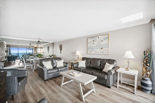 Photo - 8815 Thomas Dr Unit SI FL5-ID1354985P