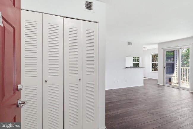 Photo - 1710 Abercromby Ct Unit 1710H