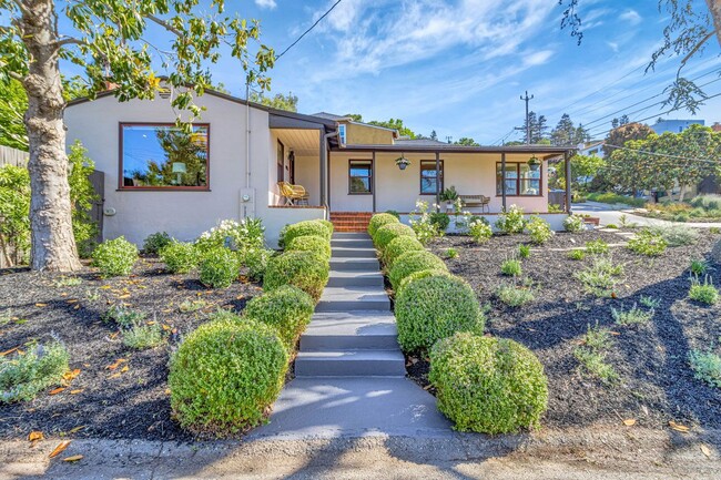 Building Photo - 4053 Huntington Rental