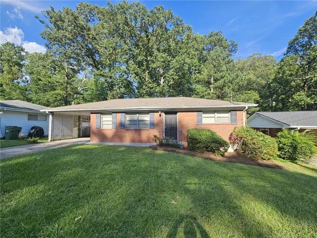 Building Photo - 2075 Claude St NW