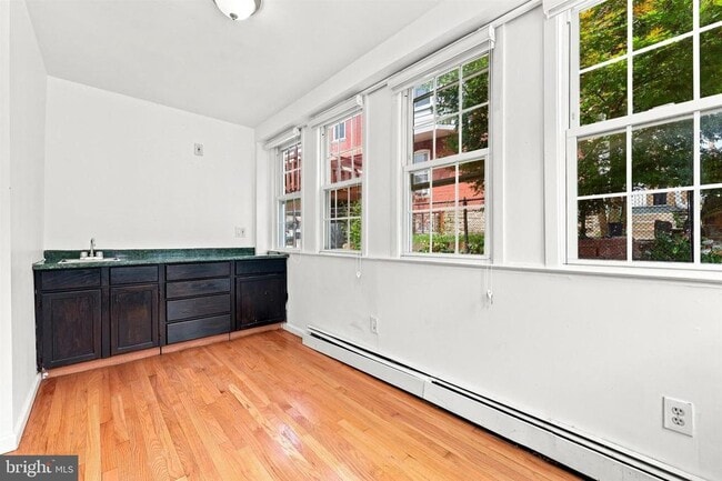 Photo - 134 Shurs Ln