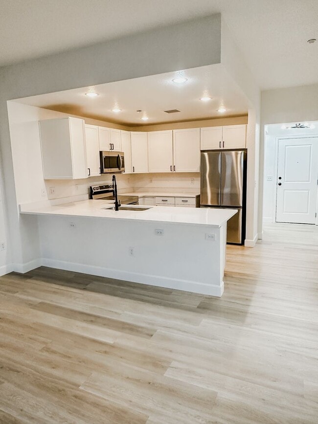 Photo - Amazing 2 Bedroom across from DU Unit 311