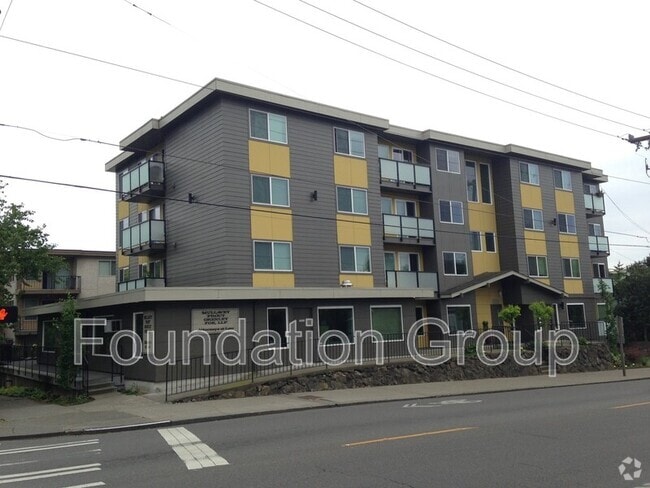 Building Photo - 2405 NW 65th St Rental