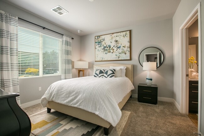 SkyStone Apartments
