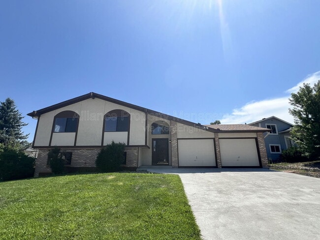 Building Photo - 5945 Breeze Ct