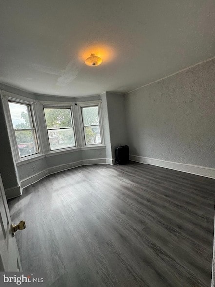 Photo - 4660 Castor Ave