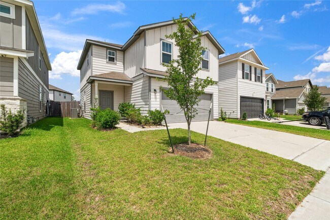 Photo - 23546 Wrexham St