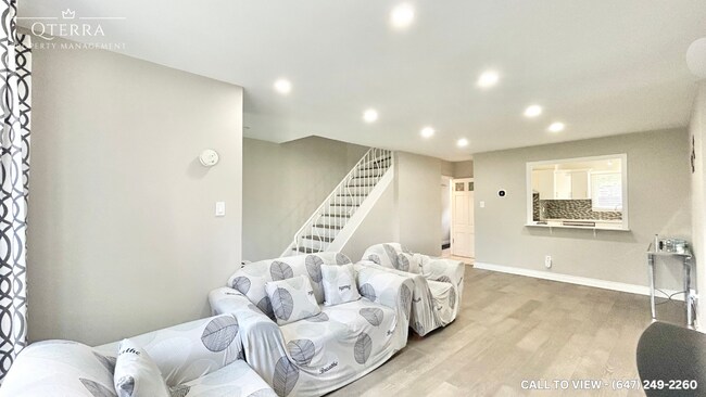 Photo - 82A Corby Cres