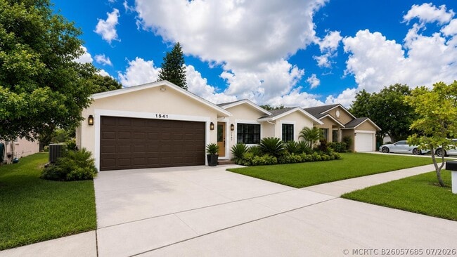 Photo - 1541 SW 102nd Terrace