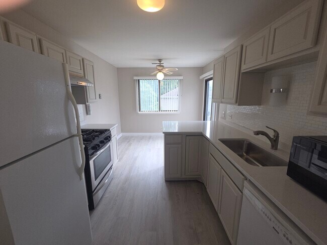 299 Pembridge Ln Unit D2