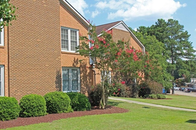 Oak Grove Apartments
