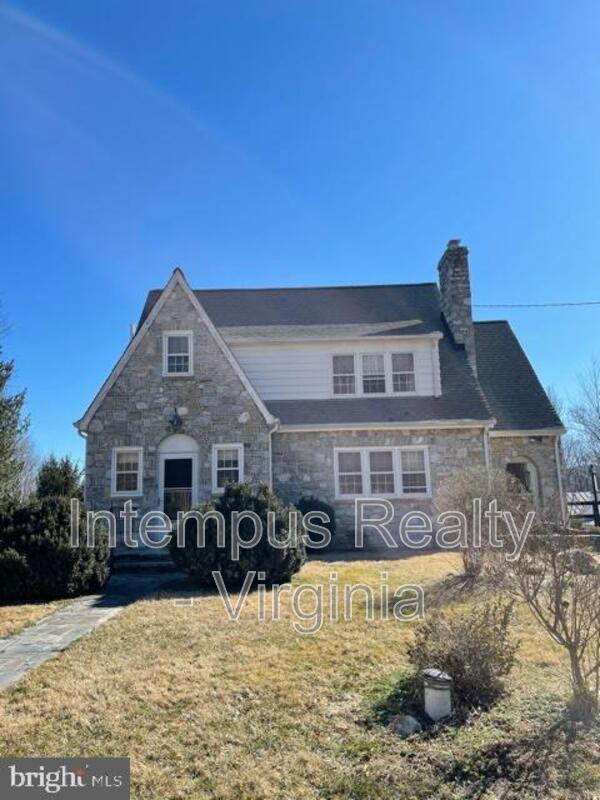 2663 Halfway Rd
