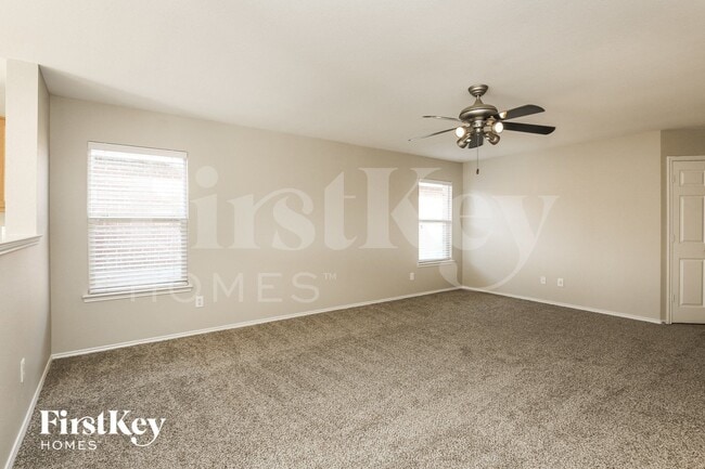 3300 Groveland Terrace