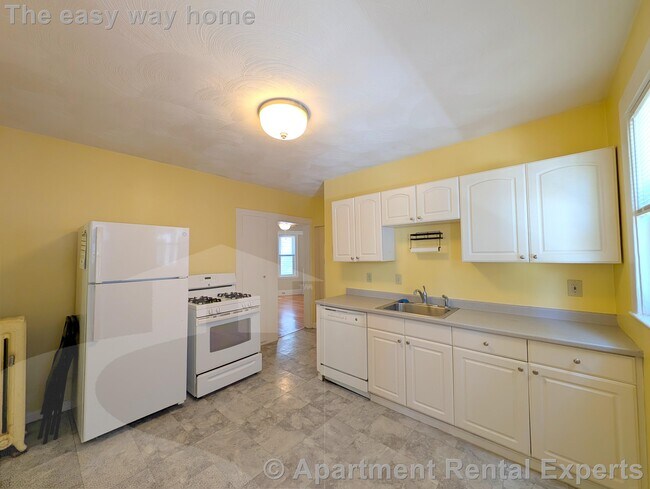 Photo - 79 Conwell Ave Unit #1