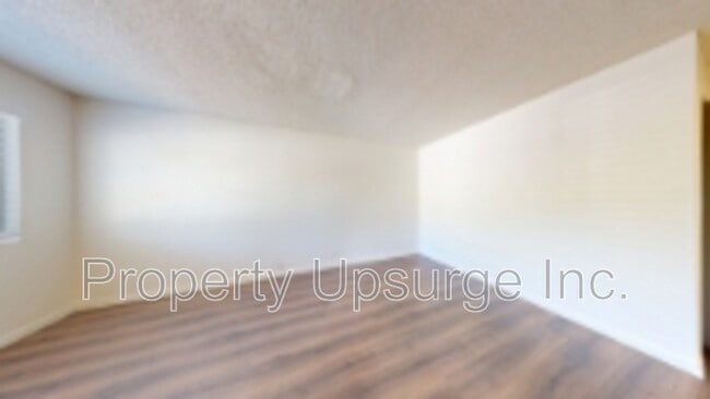 Building Photo - 445 Nelson Ave Unit 24