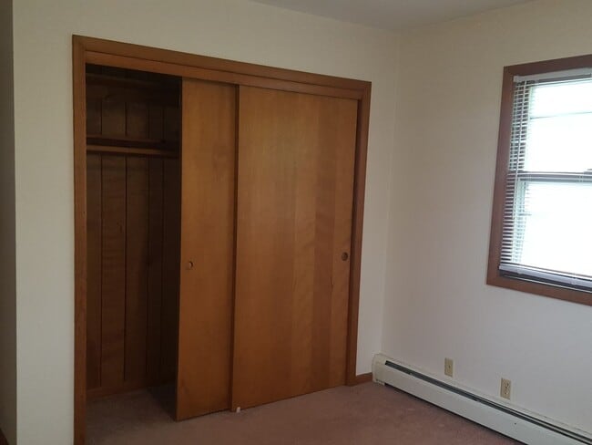 Building Photo - 1315 College St Unit Apt A