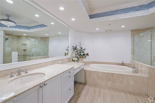Building Photo - 1050 Borghese Ln Unit 1802 Rental