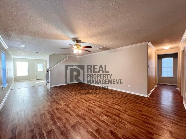 Photo - Gorgeous 4 Bed, 2.5 Bath Home in Prime Location!