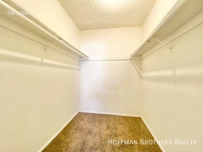 Photo - 15525 Nordhoff St Unidad 35