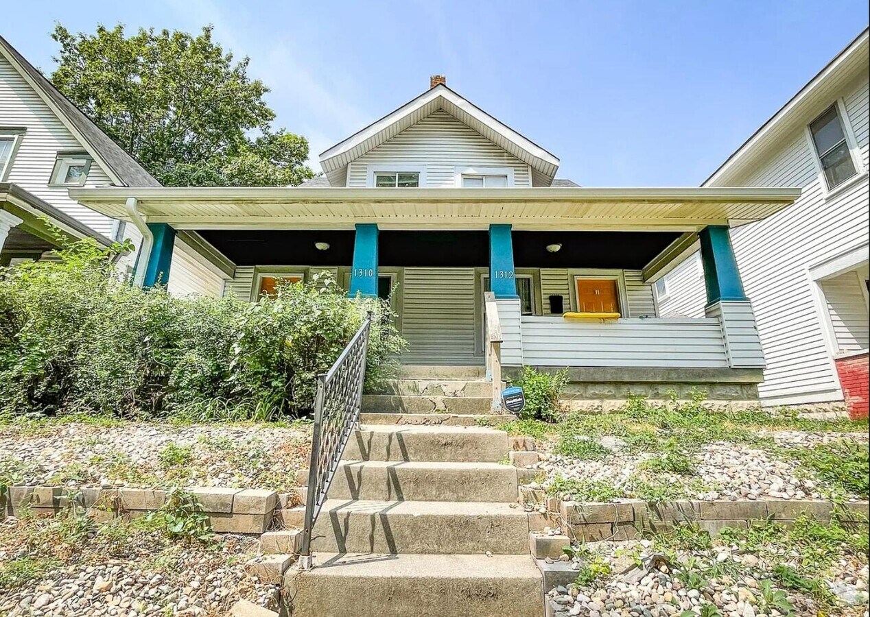 1310-1312 N Oxford St - 1310-1312 N Oxford St