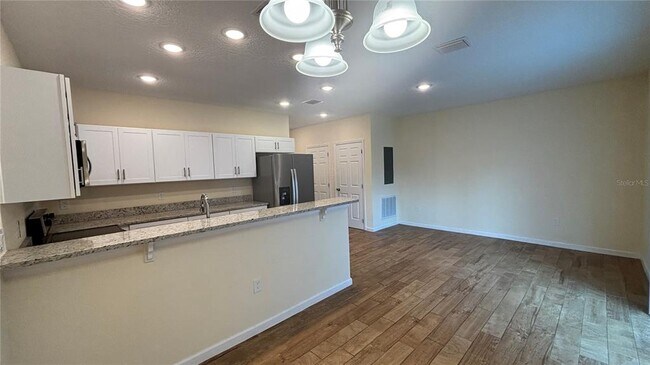 Photo - 280 Gardner Ln