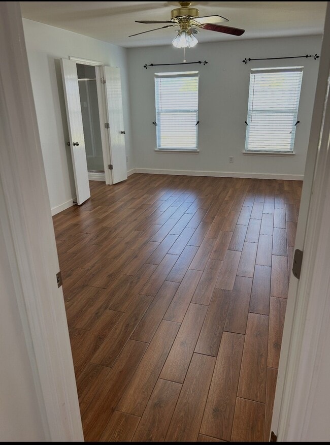 Photo - 7623 Village Mill Ln