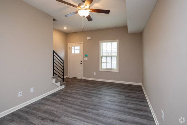 2BR, 1.5BA - 1,050SF - Living Room