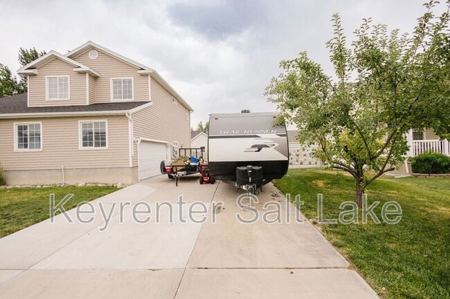 Photo - 1348 E Hawk Way