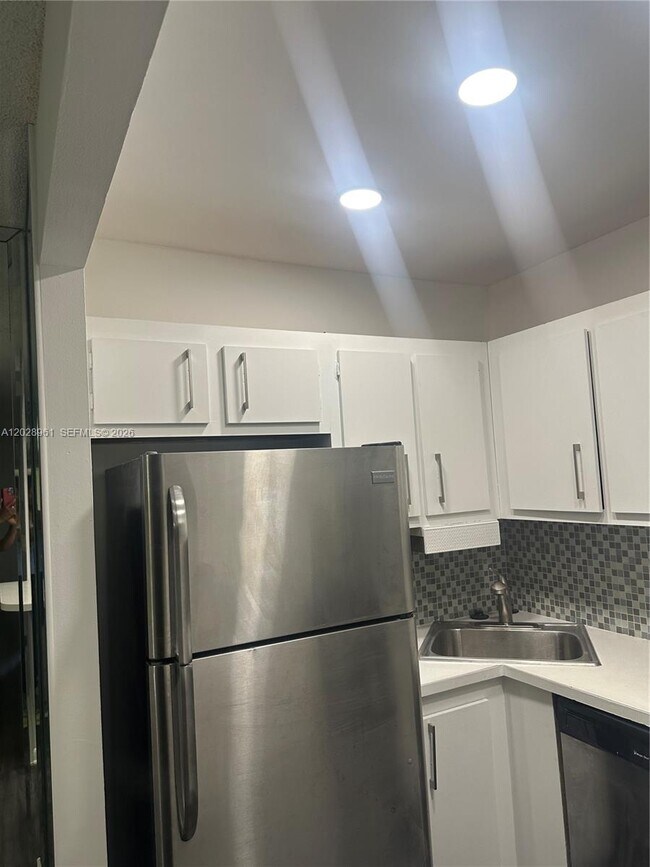 Photo - 5 Jacaranda Country Club Dr Unit 206