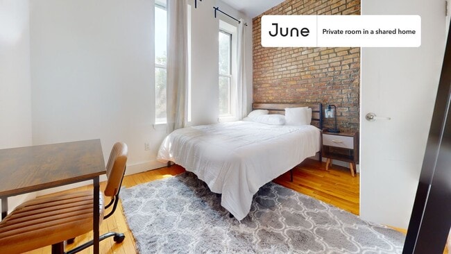 Private bedroom in 3 bed/1 bath Home - Private bedroom in 3 bed/1 bath Home Unidad A