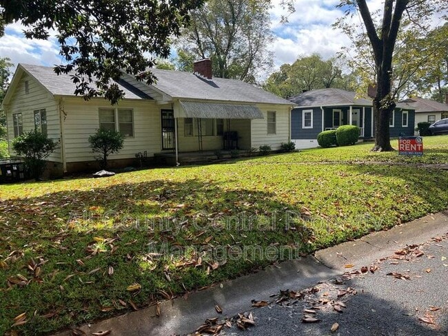 Photo - 520 Belcher Dr