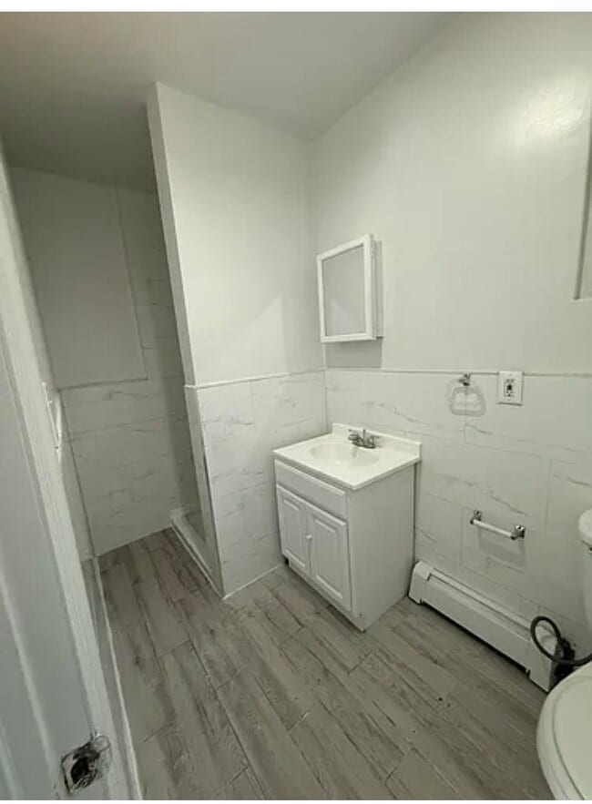 Photo - 719 18th St Unit Rear House