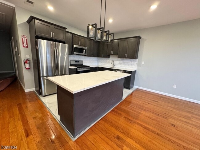 Photo - 61 N Grove St