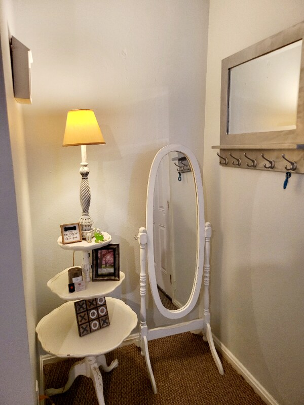 Photo - 909 Riviera St