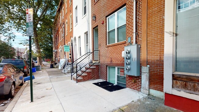 303 NORTH 41ST STREET EXTERIOR - 303 N 41st St Unit 3RD FLOOR
