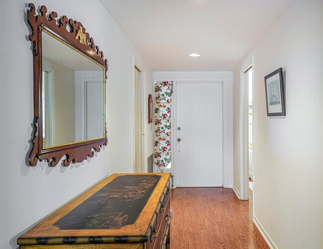 Photo - 1001 Bay Rd Unit # 205