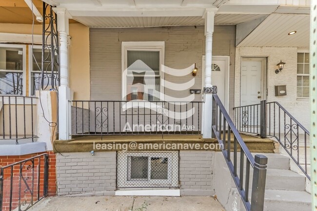 Photo - 2550 S Beulah St