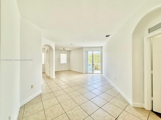 Photo - 10022 NW 7th St Unit 210