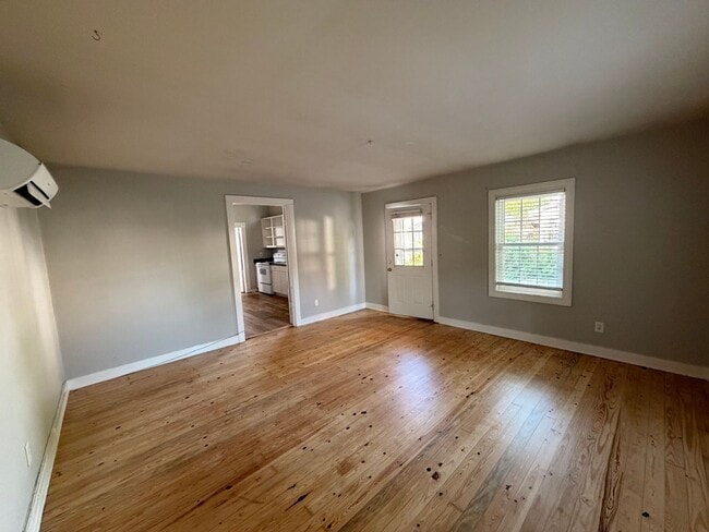 Photo - 335 E Burton St Unit A