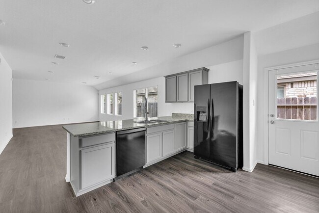 Photo - 18406 Cobalt Cove Ln