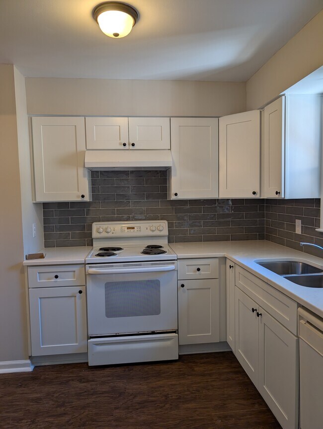 Photo - 119 Karen Ct