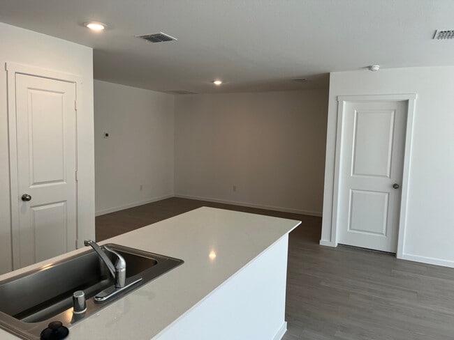 Photo - 4025 Twinleaf Dr