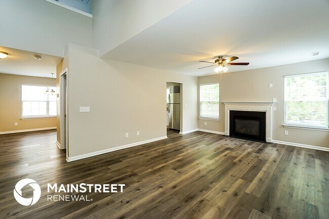 Photo - 414 Summer Breeze Dr