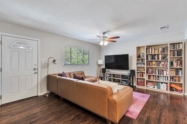 Photo - 1715 W St Johns Ave