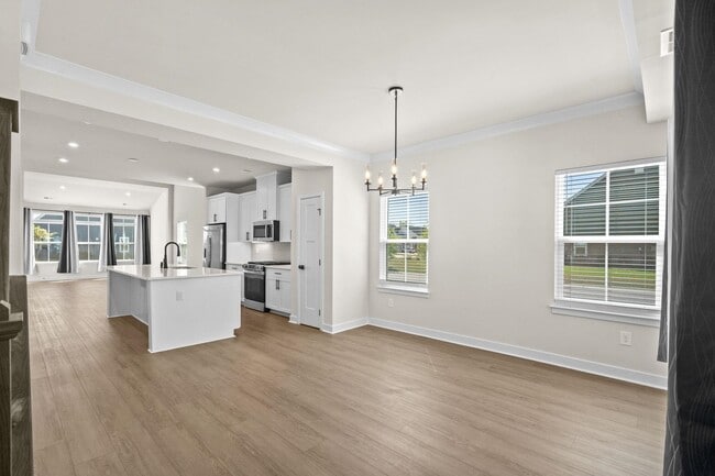 Photo - 2600 Elowen Ln