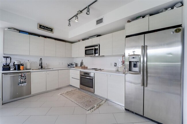 Photo - 4250 Biscayne Blvd Unit 301