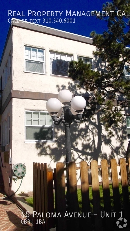 Building Photo - Adorable Venice Beach Studio Apartment by ... Unit 1